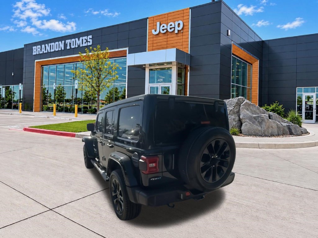 Used 2021 Jeep Wrangler Unlimited Sahara w/ Cold Weather Group AWD/4WD image 6