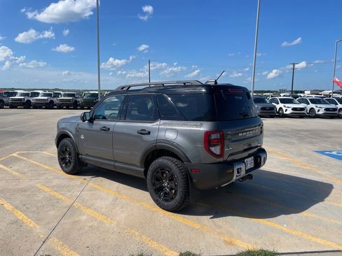 New 2025 Ford Bronco Sport Outer Banks w/ Sasquatch Outer Banks Package image 5