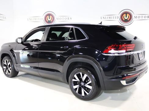 Used 2020 Volkswagen Atlas Cross Sport SEL AWD/4WD image 3