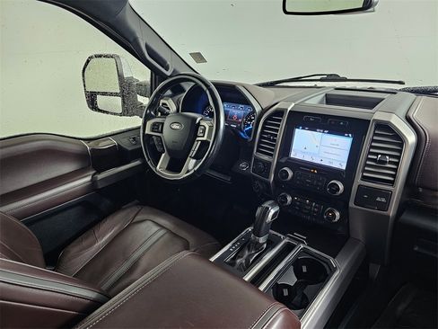 Used 2017 Ford F150 Platinum w/ Max Trailer Tow Package image 11