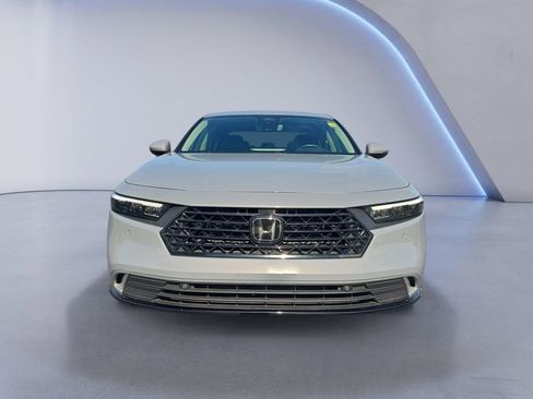 Used 2023 Honda Accord Touring image 8