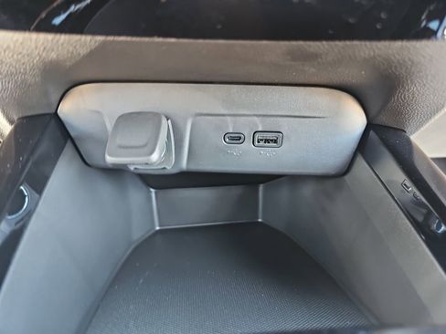 New 2026 Chevrolet Trax RS FWD image 24