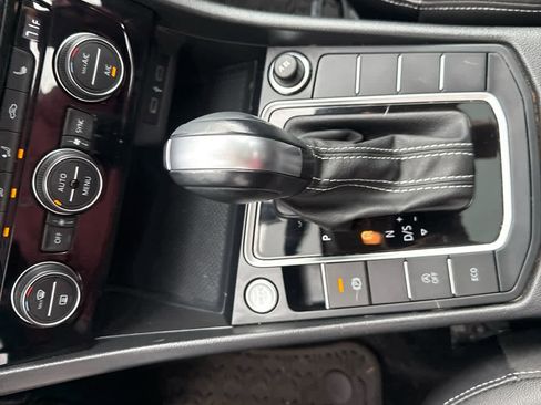 Used 2021 Volkswagen Jetta SE image 15