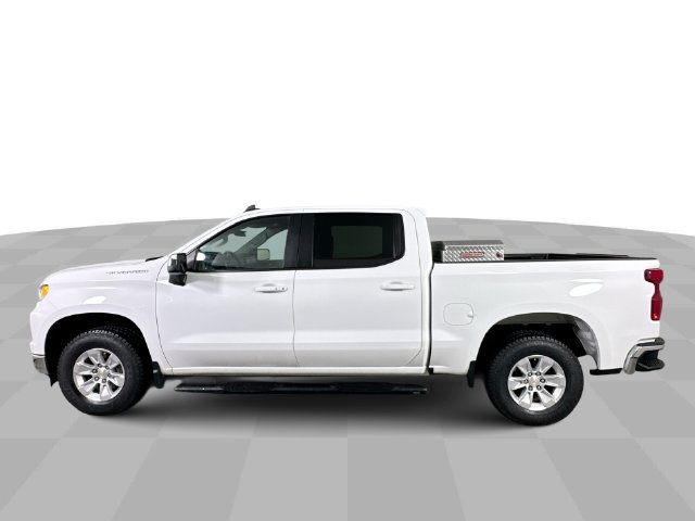 Used 2023 Chevrolet Silverado 1500 LT AWD/4WD image 5