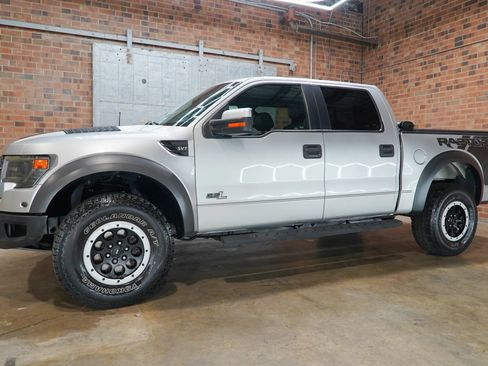 Used 2013 Ford F150 Raptor w/ SVT Exterior Graphics Pkg AWD/4WD image 8