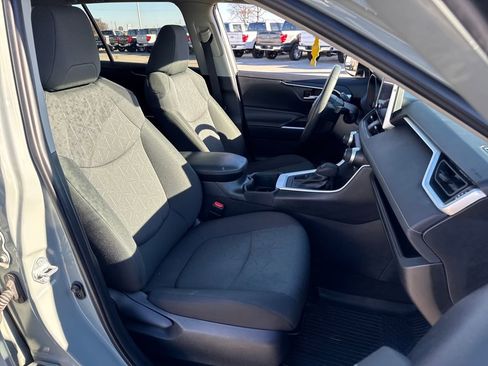 Used 2023 Toyota RAV4 XLE w/ Convenience Package image 14