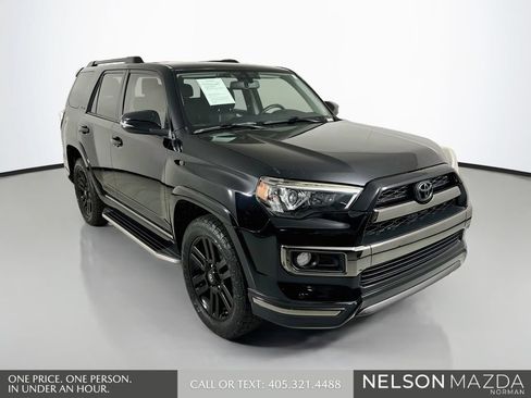Used 2019 Toyota 4Runner Limited AWD/4WD image 3