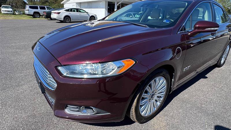 Used 2013 Ford Fusion Energi SE w/ Driver Assist Pkg FWD image 12