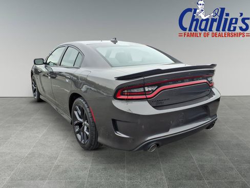 Used 2022 Dodge Charger R/T w/ Plus Group RWD image 5