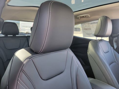 New 2025 Ford Mustang Mach-E Premium image 14