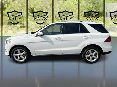 Used 2018 Mercedes-Benz GLE 350 GLE 350 4MATIC SUV w/ Premium 1 Package image 8