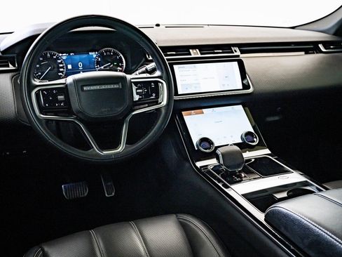 Used 2021 Land Rover Range Rover Velar R-Dynamic S image 4