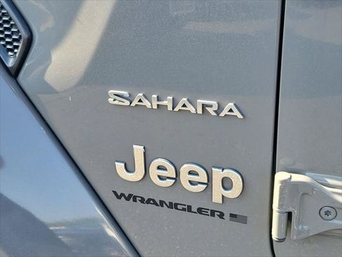 Certified 2023 Jeep Wrangler Unlimited Sahara AWD/4WD image 27