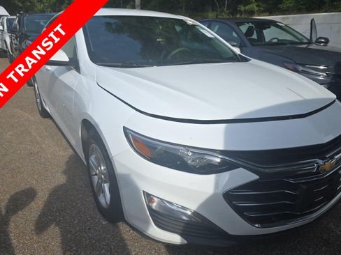 Used 2023 Chevrolet Malibu LS w/ Driver Confidence Package FWD image 5