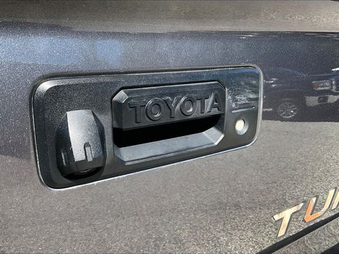 Used 2019 Toyota Tundra SR5 w/ TRD Off Road Package AWD/4WD image 33