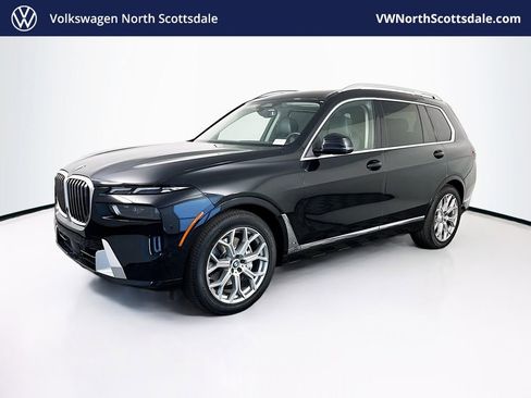 Used 2023 BMW X7 xDrive40i AWD/4WD image 1