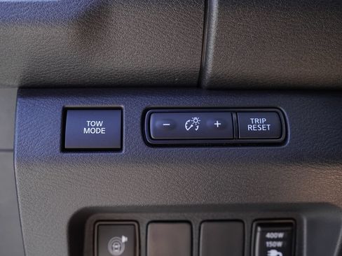 New 2026 Nissan Frontier PRO-4X w/ Pro-4x Convenience Package AWD/4WD image 10
