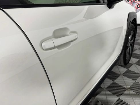 Used 2024 Subaru Crosstrek 2.0i Premium AWD/4WD image 33