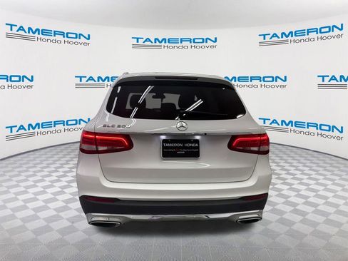 Used 2019 Mercedes-Benz GLC 300 w/ Premium Package image 4