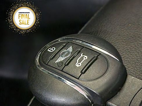 Used 2015 MINI Cooper S image 31