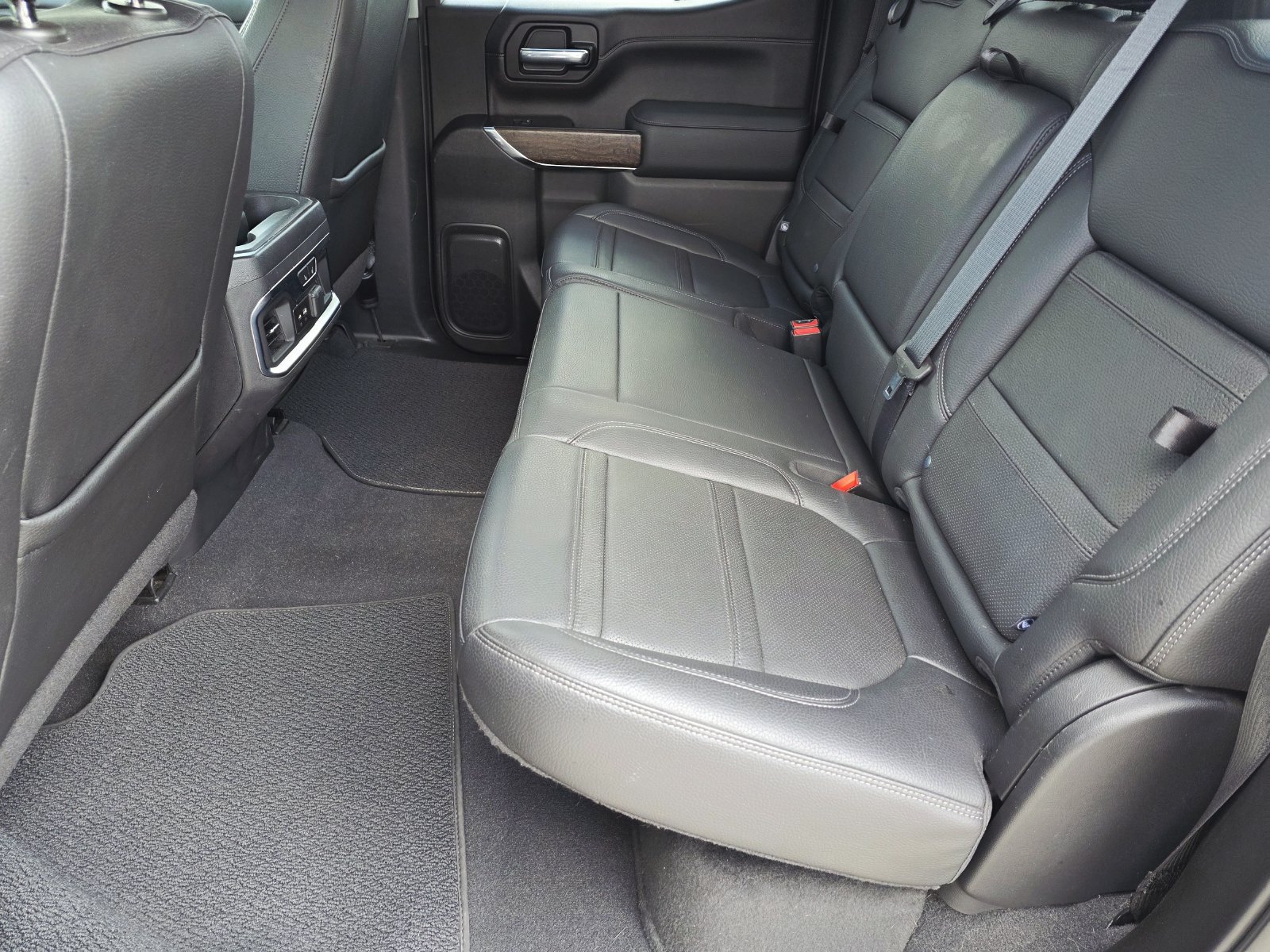 Used 2021 GMC Sierra 1500 Denali w/ Technology Package RWD image 18