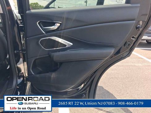 Used 2024 Acura RDX SH-AWD image 18