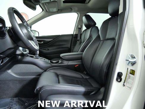 Used 2025 Subaru Outback Limited AWD/4WD image 17