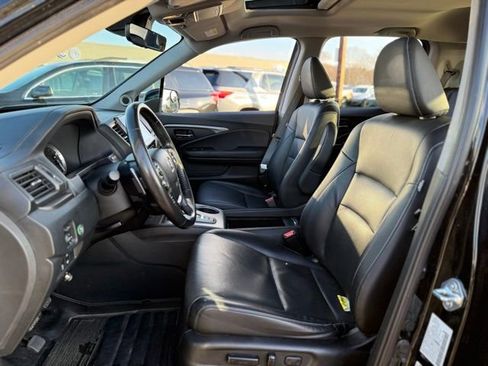 Used 2022 Honda Ridgeline RTL-E image 2