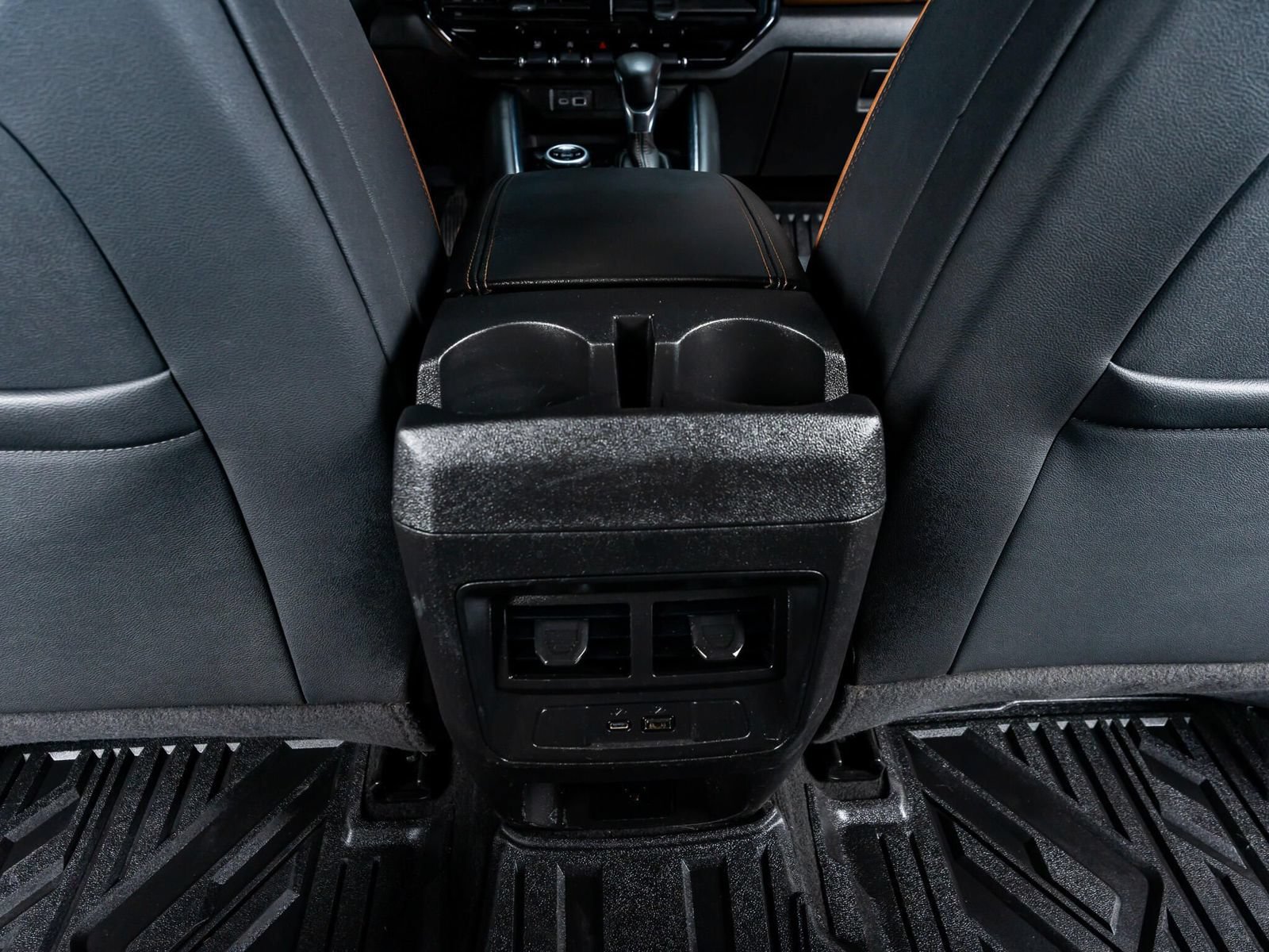 Used 2024 GMC Canyon AT4 w/ AT4 Premium Package AWD/4WD image 32
