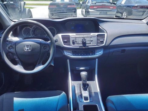 Used 2014 Honda Accord LX image 8