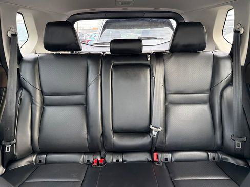 Used 2023 Nissan Rogue SV w/ SV Premium Package image 36