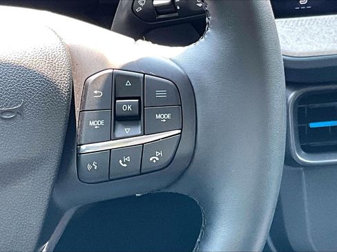 Used 2025 Ford Maverick XLT w/ Equipment Group 301A AWD/4WD image 21