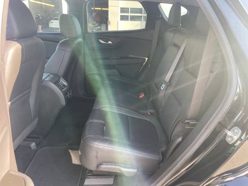 Used 2019 Chevrolet Blazer LT w/ Sound & Technology Package FWD image 28
