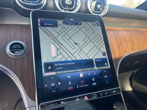 Used 2023 Mercedes-Benz GLC 300 GLC 300 w/ Pinnacle Trim Package image 19