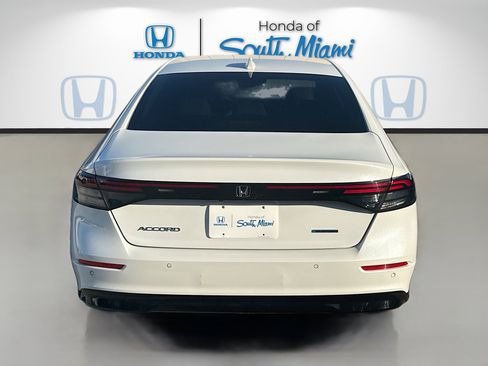 Used 2024 Honda Accord EX-L image 4