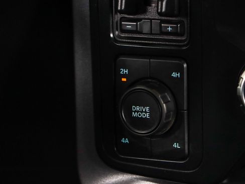 Used 2023 Ford F150 Lariat w/ Equipment Group 502A High image 22