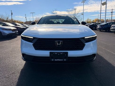 Certified 2025 Honda Accord Sport image 3