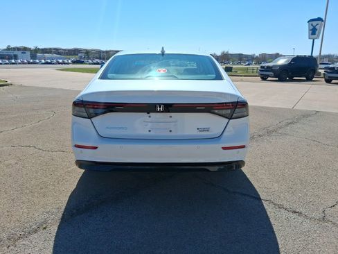 New 2026 Honda Accord Touring image 7