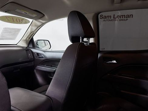 Used 2017 Chevrolet Colorado LT image 23