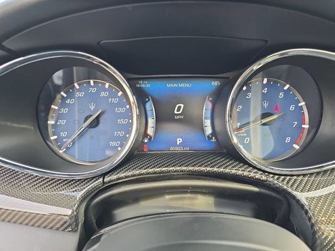 Used 2017 Maserati Quattroporte S GranSport image 46