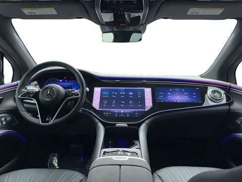 Used 2023 Mercedes-Benz EQS 580 4MATIC SUV image 45