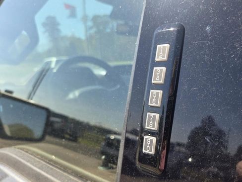 Used 2023 Ford F150 Lariat w/ Equipment Group 502A High AWD/4WD image 8