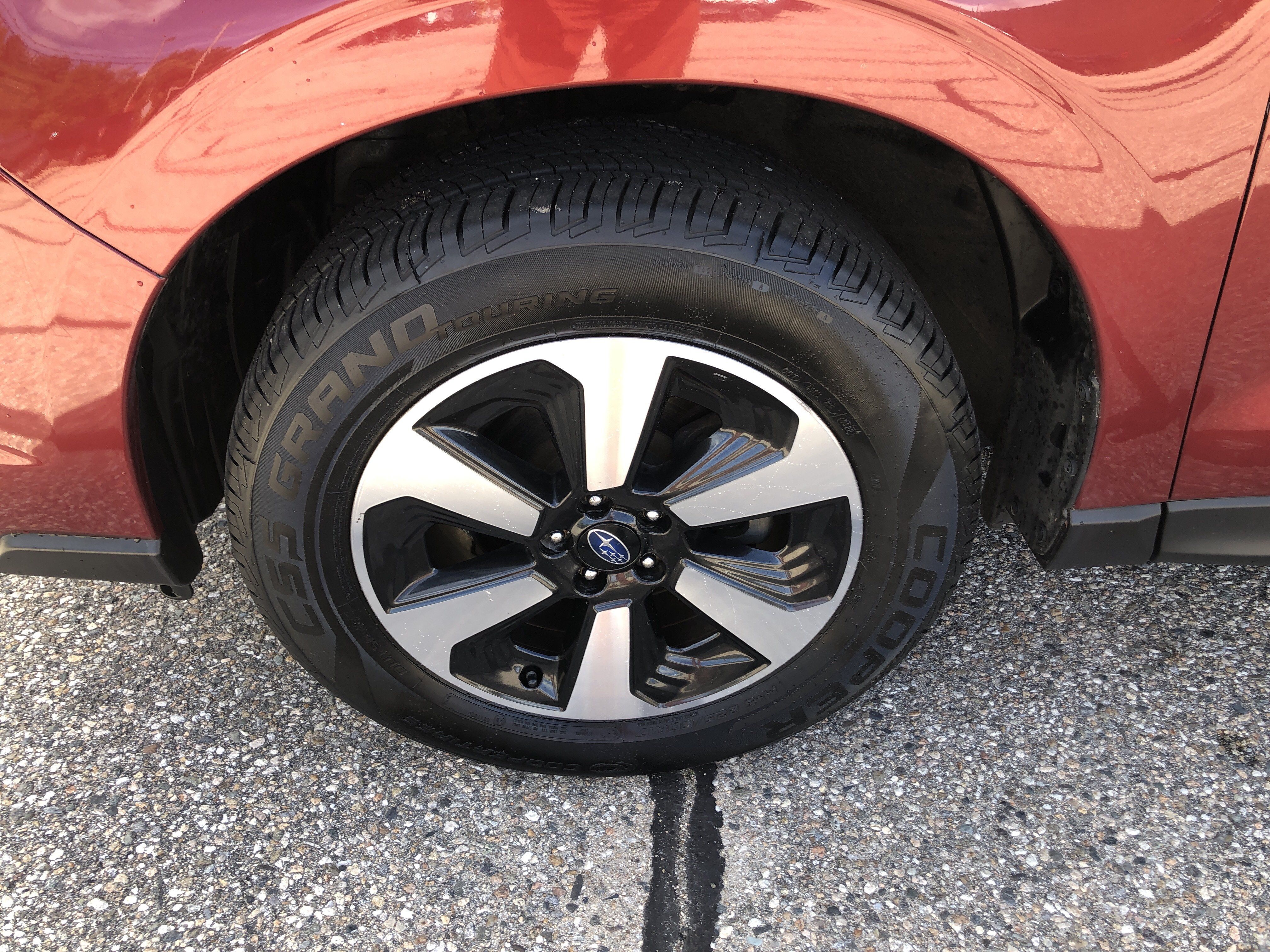 Used 2017 Subaru Forester 2.5i w/ Alloy Wheel Package AWD/4WD image 9