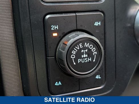 Certified 2025 Ford F150 Platinum w/ Equipment Group 702A High AWD/4WD image 38