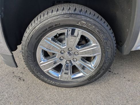 Used 2018 GMC Sierra 1500 SLT image 11