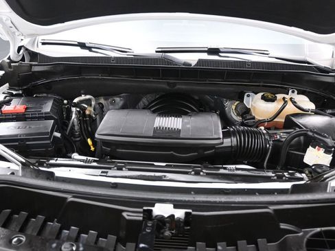 Used 2024 Chevrolet Tahoe RST image 15