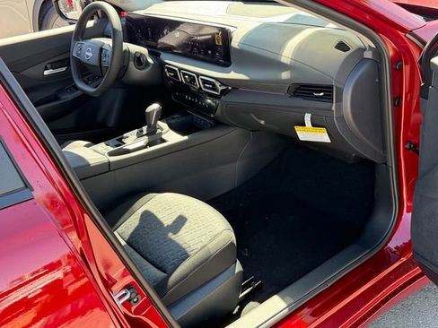 New 2026 Nissan Sentra SV w/ SV Convenience Package FWD image 25