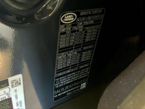 Used 2026 Land Rover Range Rover Velar Dynamic SE image 33