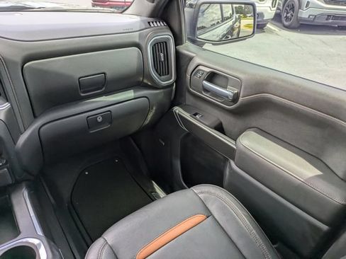 Used 2021 GMC Sierra 1500 AT4 w/ AT4 Premium Package AWD/4WD image 17