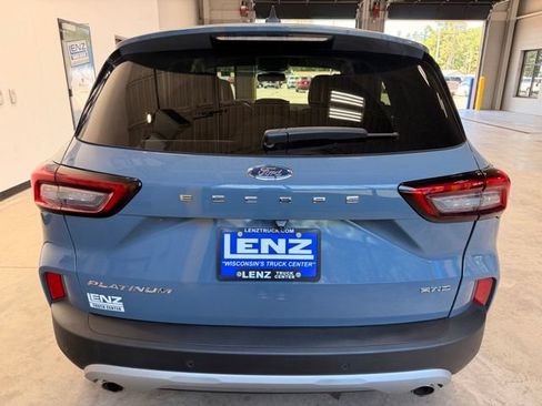 Used 2025 Ford Escape Platinum AWD/4WD image 7